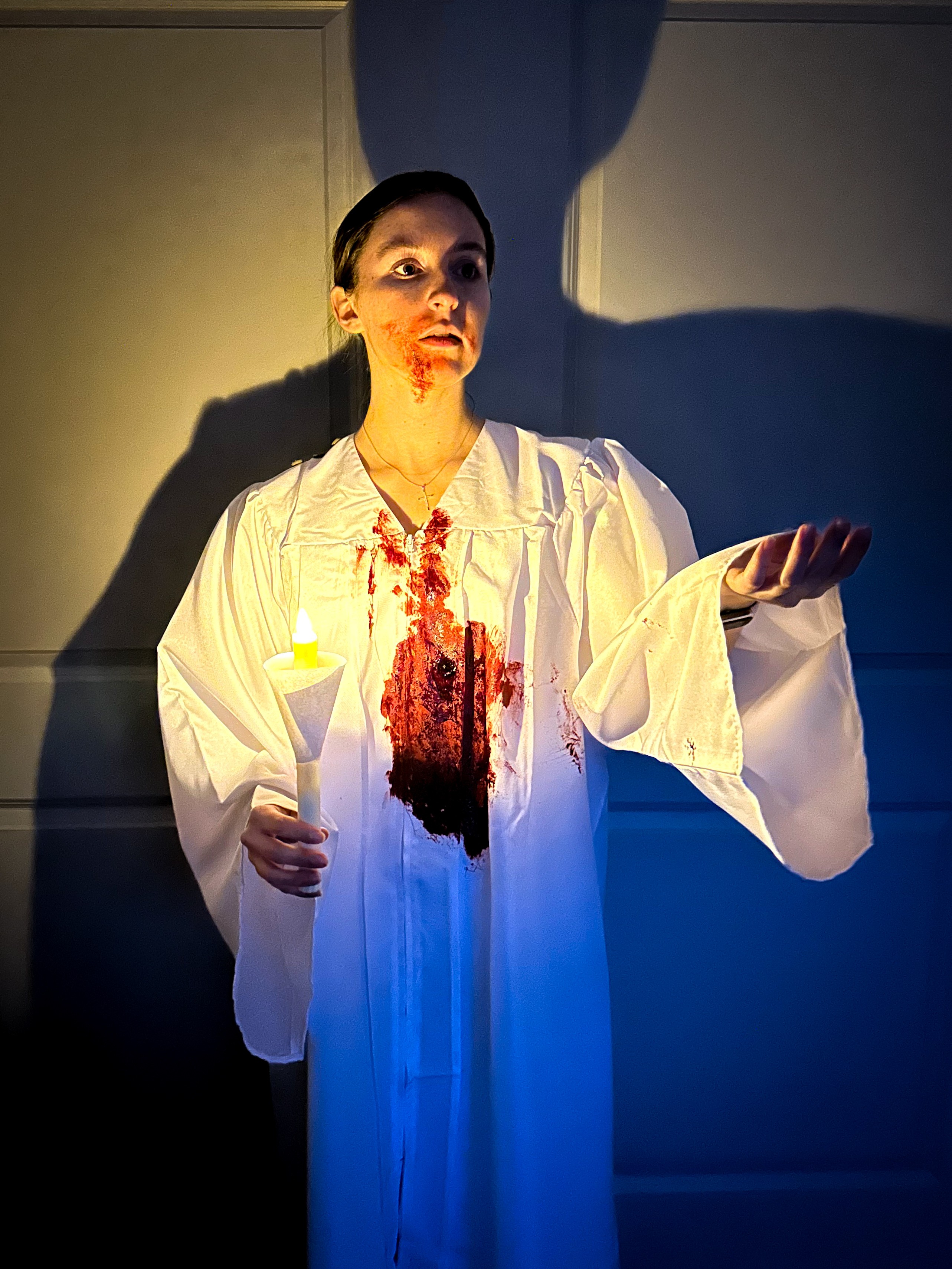 midnight-mass-mike-flanagan-bev-keane-halloween-costume