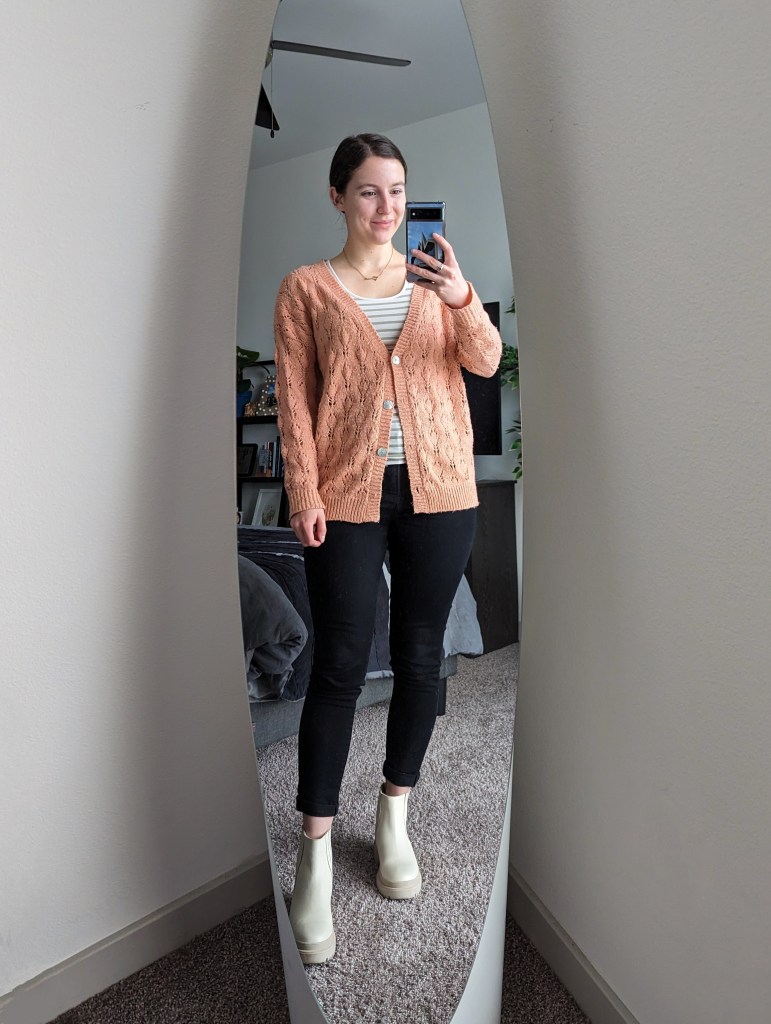 striped-tee-salmon-colored-cardigan-black-skinny-jeans-cream-booties-portland-leather-goods