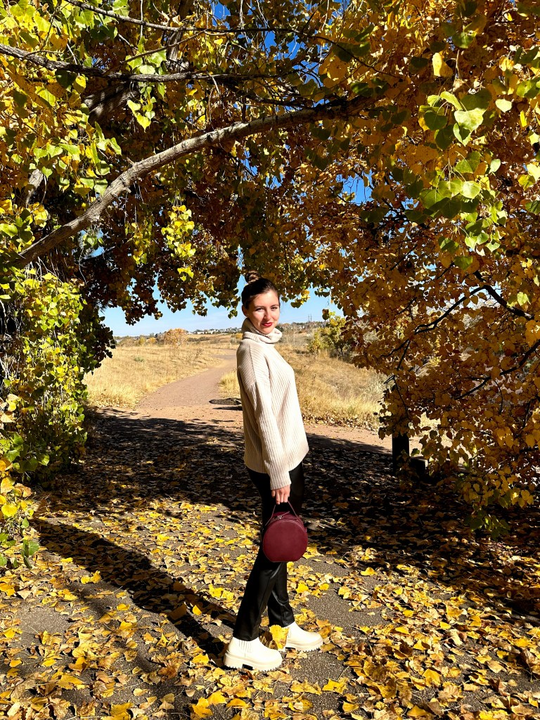 fall-fashion-clara-sunwoo-october-month-in-review-monthly-recap