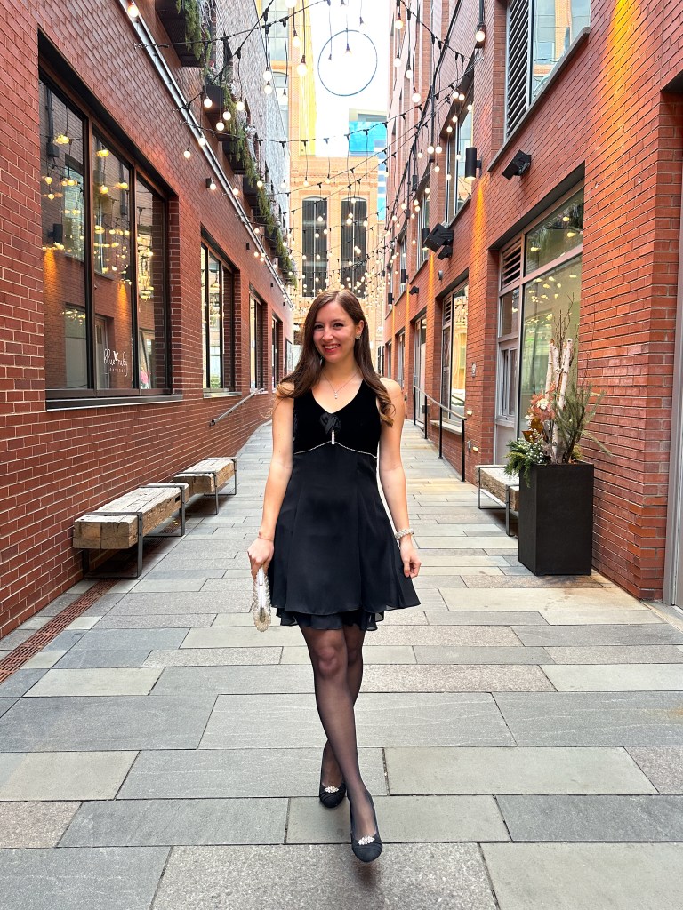 winter-wedding-attire-thrifted-dress-tights-pearl-clutch