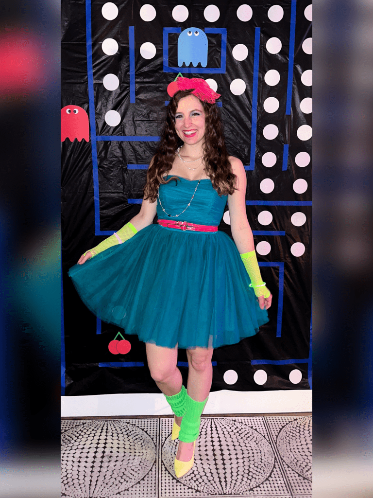 80s-themed-party-teal-tulle-dress-yellow-pumps-pink-belt-finglerless-gloves-legwarmers
