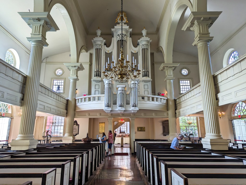 christ-church-white-chapel-benjamin-franklin-founding-fathers-philadelphia-history