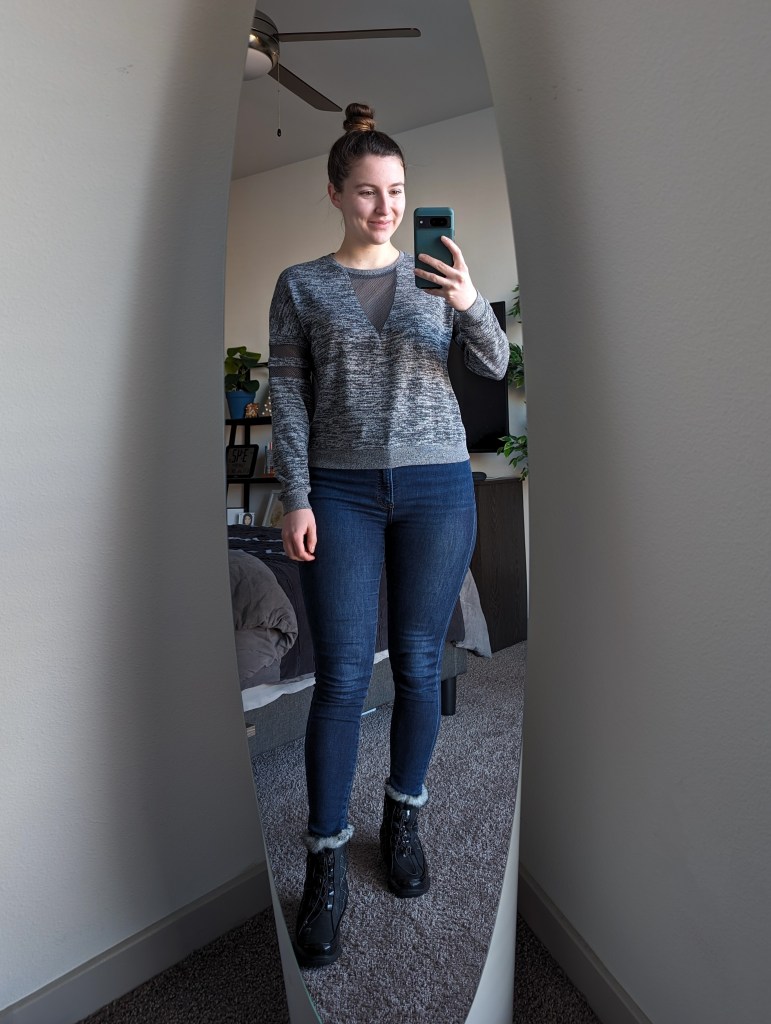 grey-sweatshirt-dillards-skinny-jeans-express-black-snow-boots