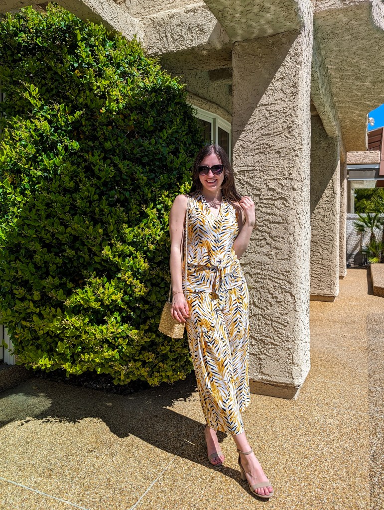 spring-break-outfit-yellow-matching-set-clara-sunwoo-collaboration