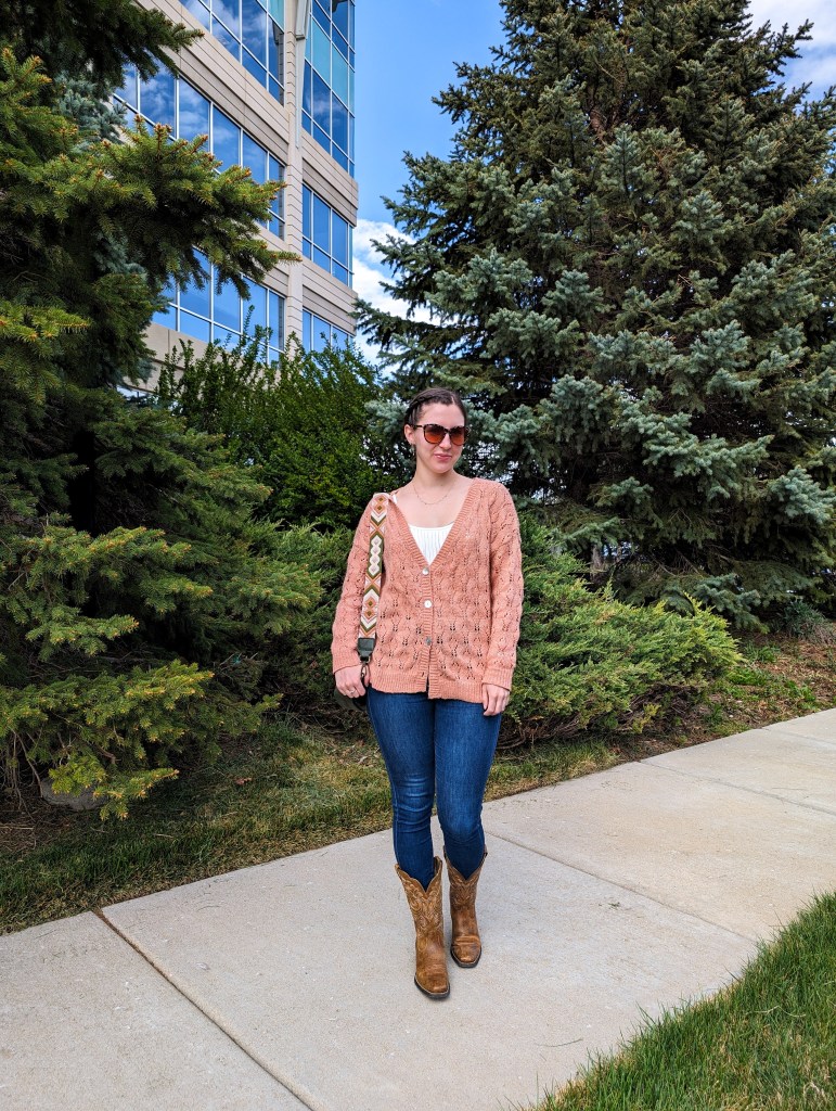 peach fuzz pantone color of the year skinny jeans cowgirl boots ariat boot barn