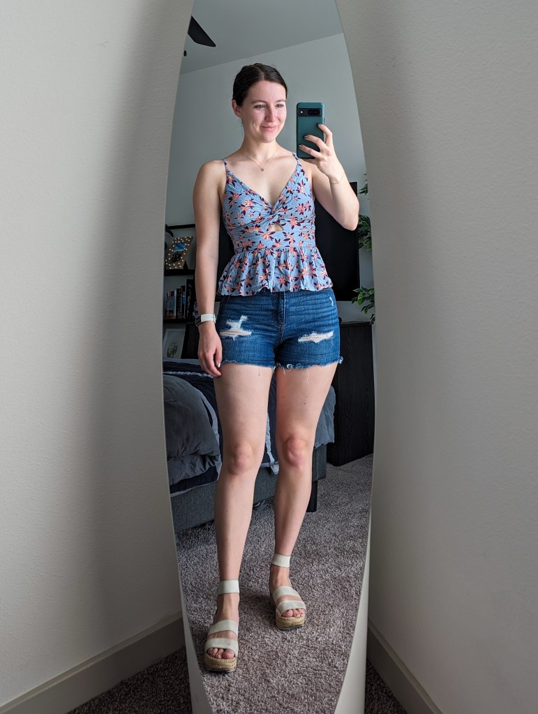 white platform sandals denim shorts target floral peplum top summer style