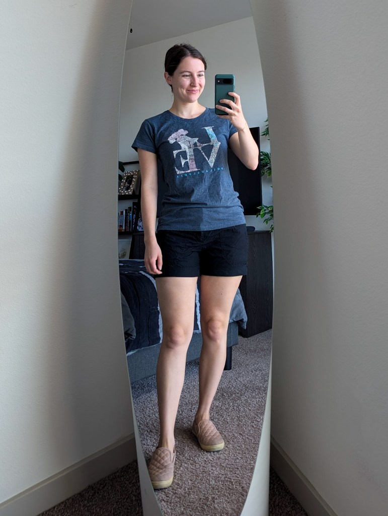 love tee philadelphia graphic tee black cargo shorts steve madden sneakers