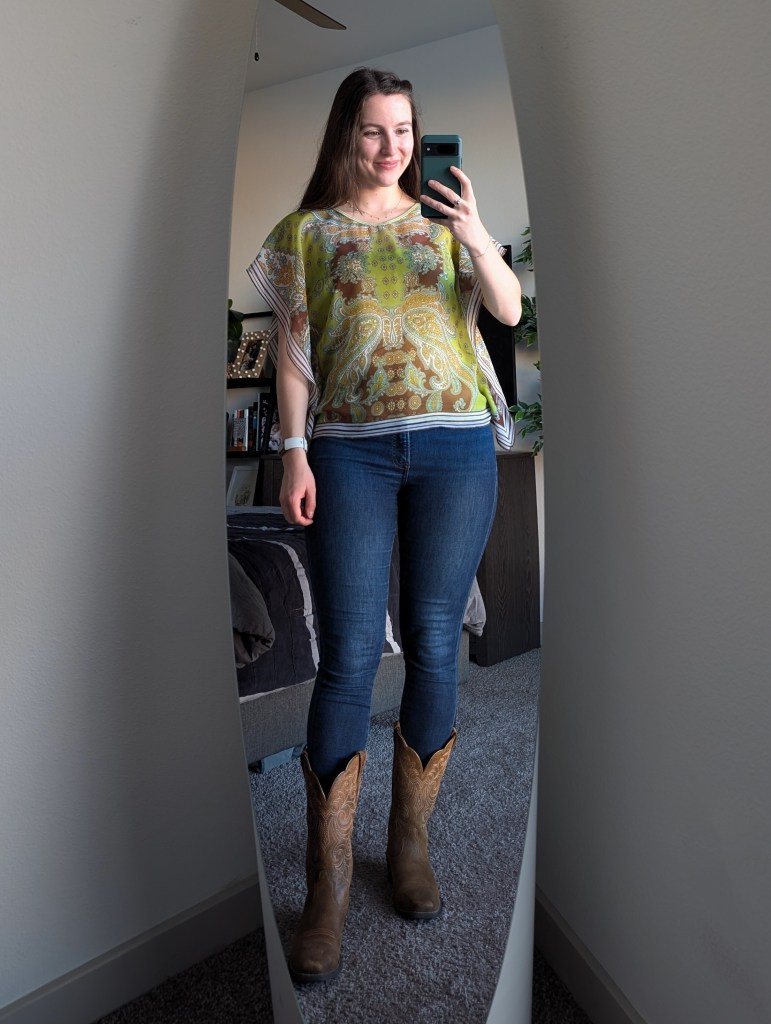 green boho top jcpenney express skinny jeans brown cowgirl boots western inspired