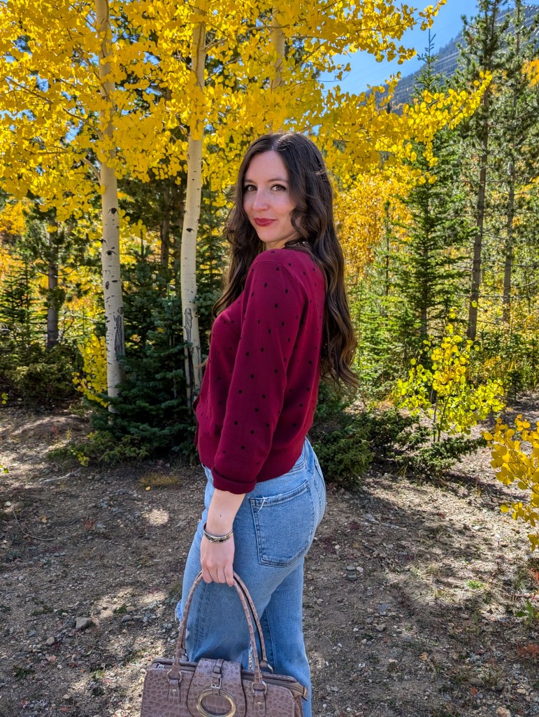 affordable fall fashion sustainable style cardigan polka dots fall leaves straight leg jeans