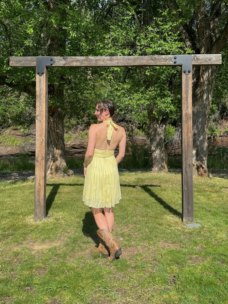 pleated yellow dress thrift finds secondhand style cost per wear