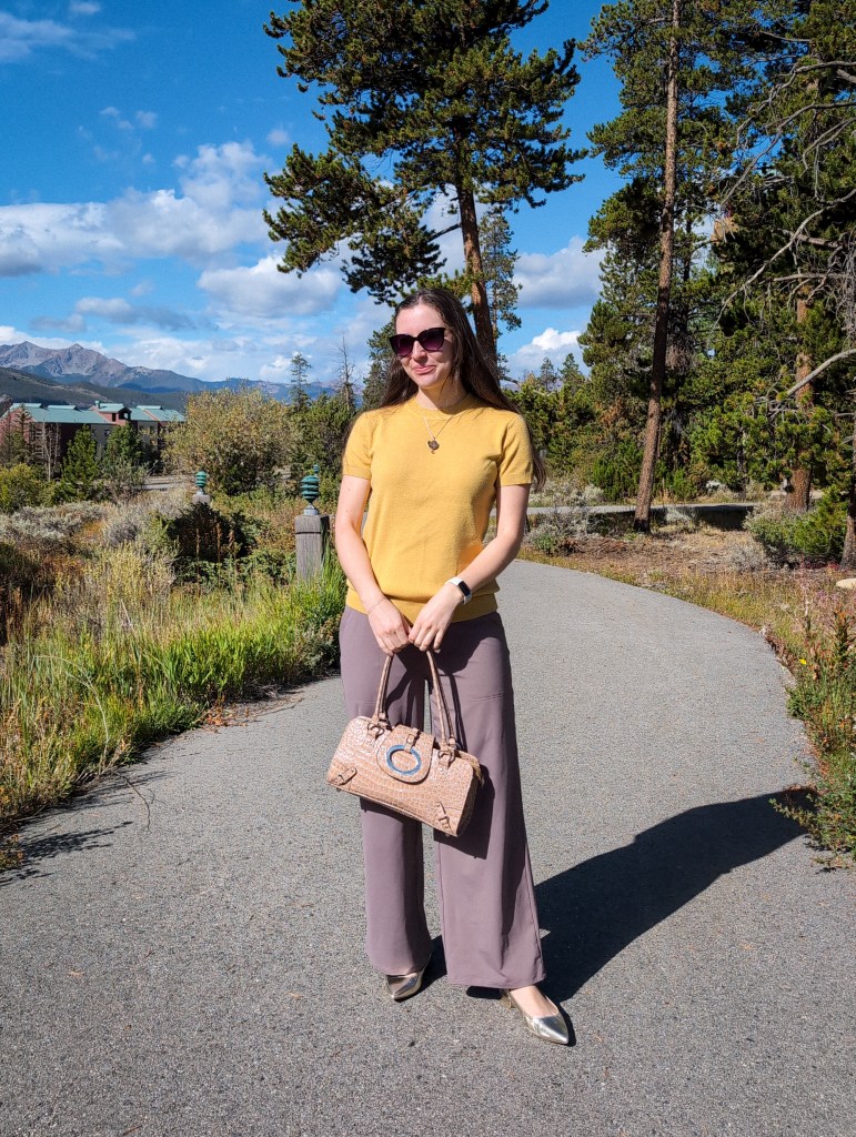 yellow sweater short sleeve sweater mauve pants thrifted purse work outfit