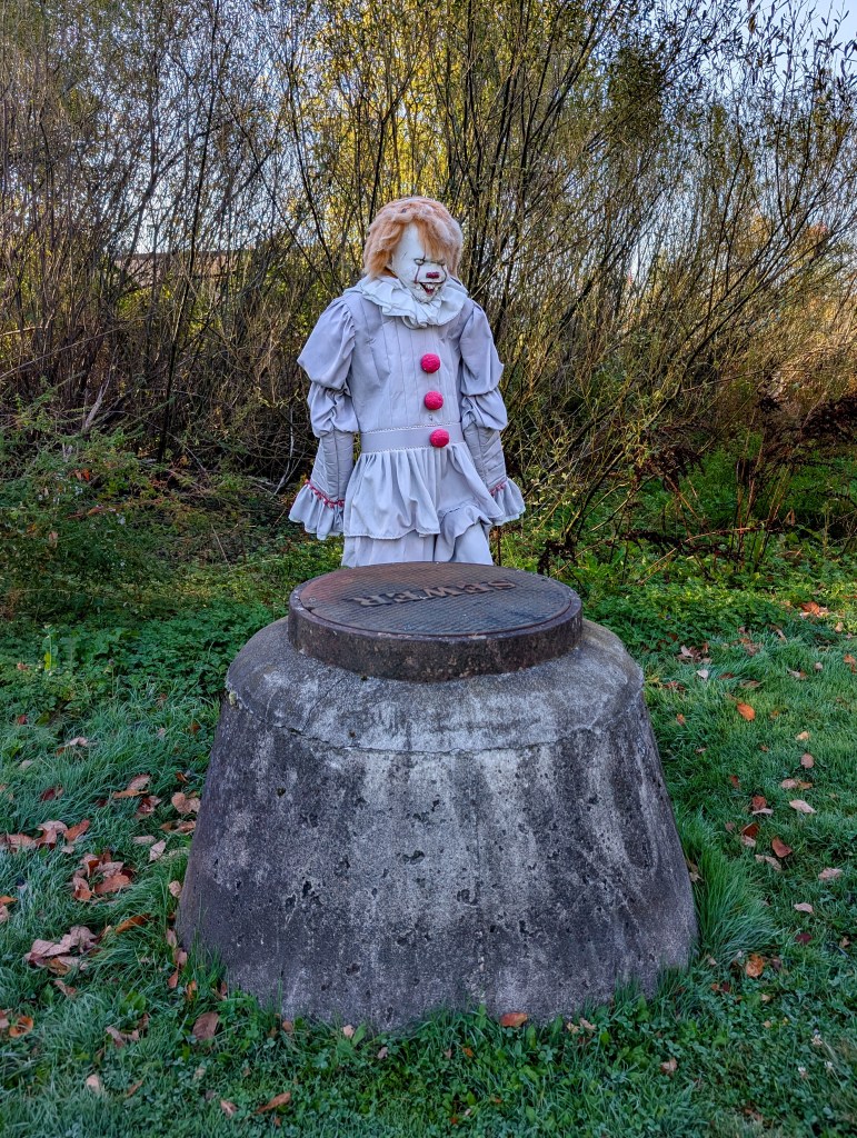 SK Tours Pennywise sewer Bangor Maine Welcome to Derry fall New England road trip