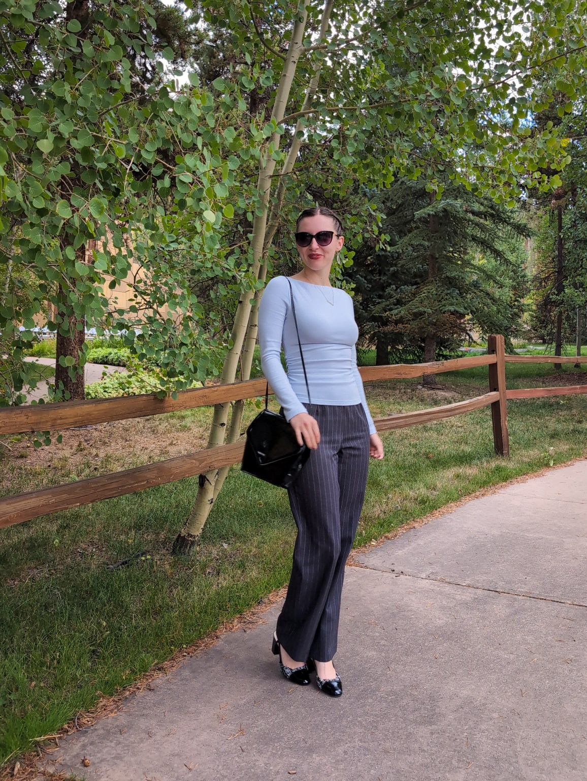 November 2025 Month in Review – Grace per Wear