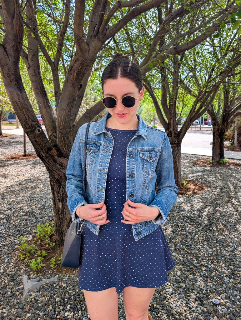 Kendra Scott necklace Sungait sunglasses denim jacket polka dot dress summer style retro sunglasses