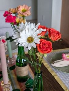 floral summer tablescape beer bottle vases twine