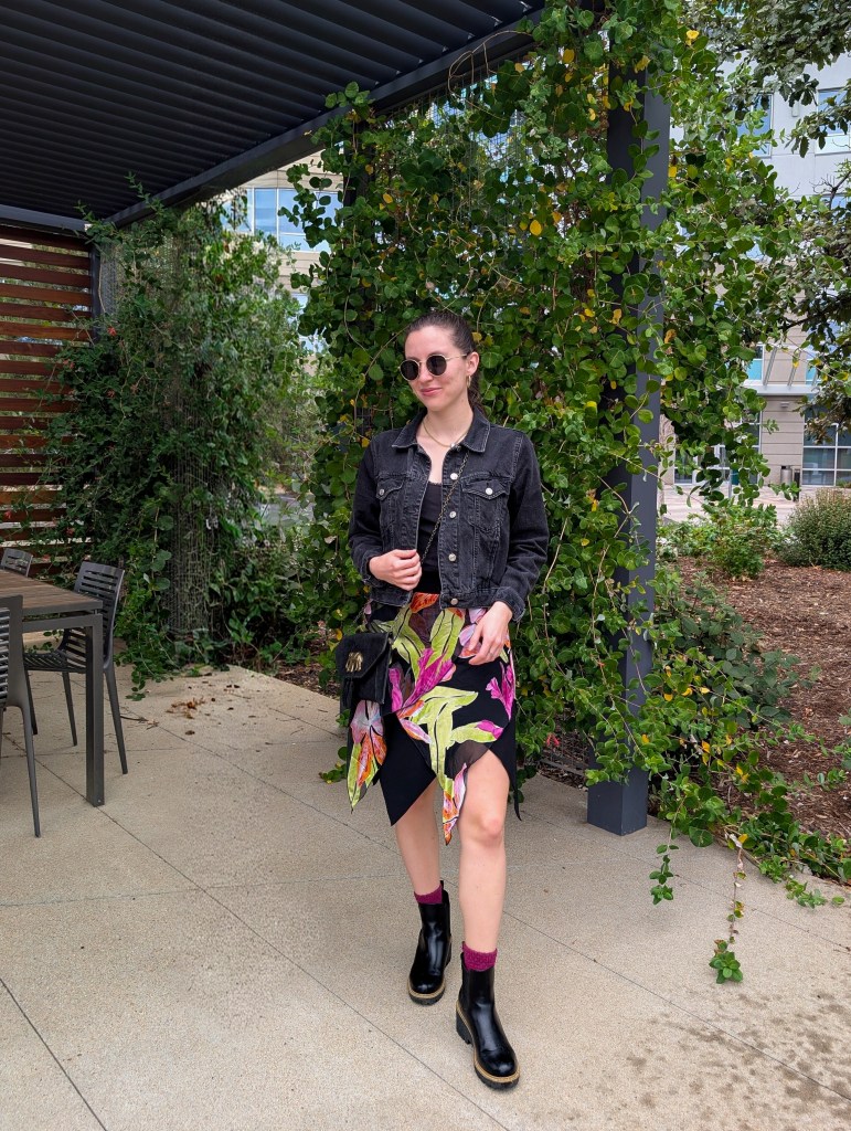fall outfit autumn style vintage skirt tropical 90s style